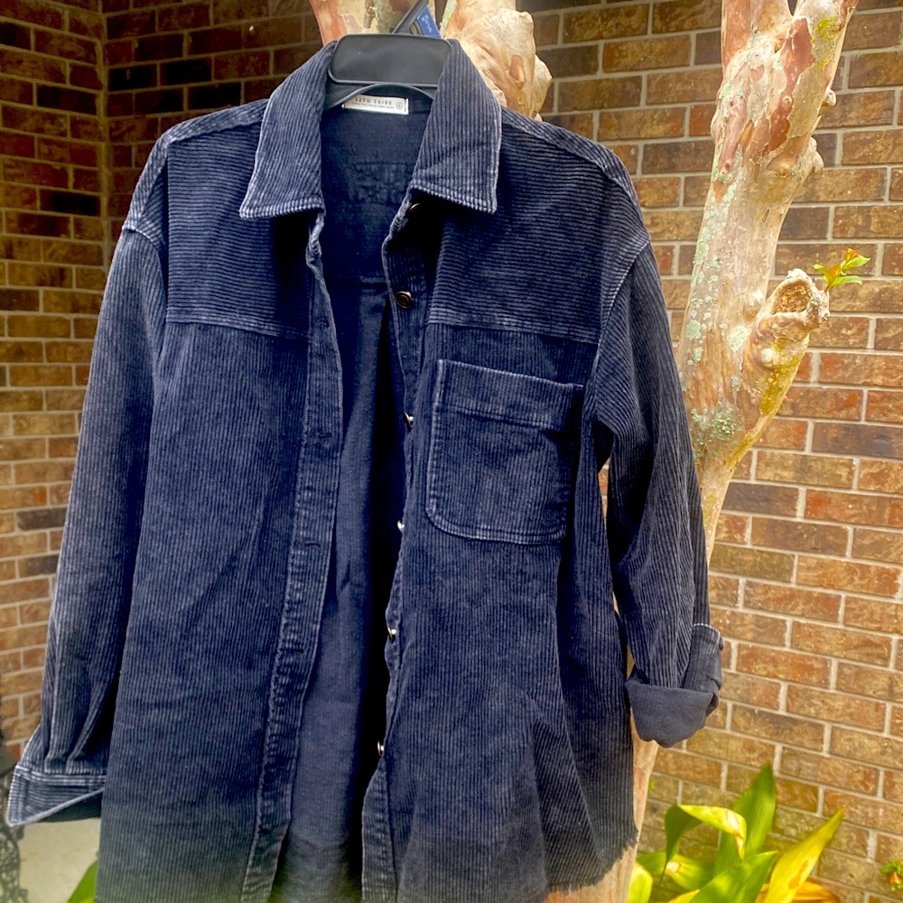 12th Tribe  women’s black -grey Corduroy Shirt Jacket